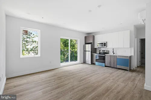 613 N Brooklyn St #7 Photo 1