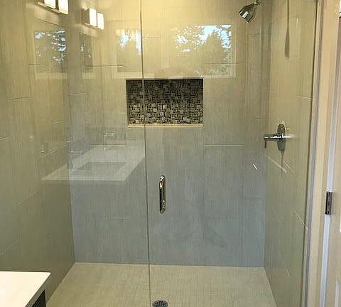 Master shower