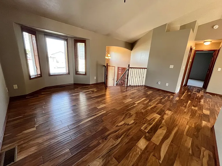 7913 W 48th St — Photo 16