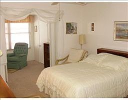 4th image of 6015 19th St N APT 312