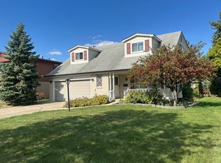 37208 Tricia Dr, Sterling Heights, MI 48310