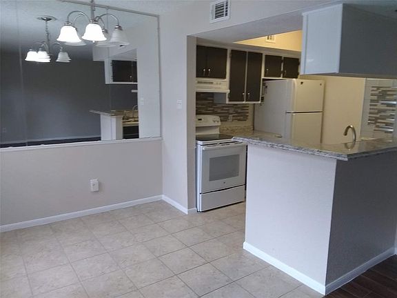 2nd image of 1500 Bay Area Blvd #347