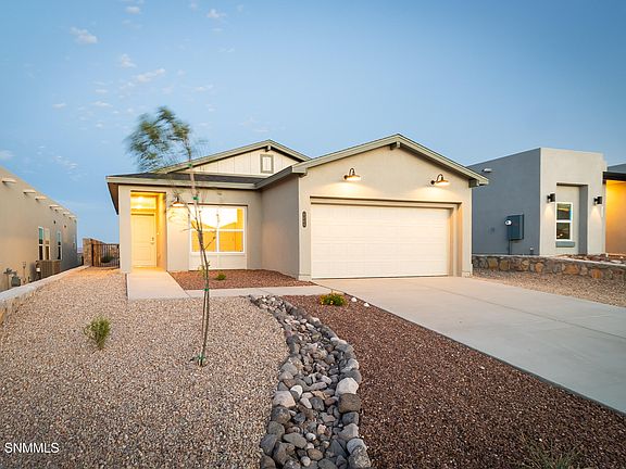 4th image of 1065 Noria Ct
