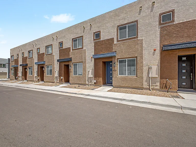Stone View on Central — Photo 83