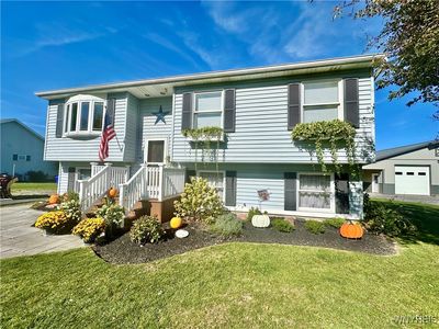 12044 Rapids Rd, Akron, NY, 14001