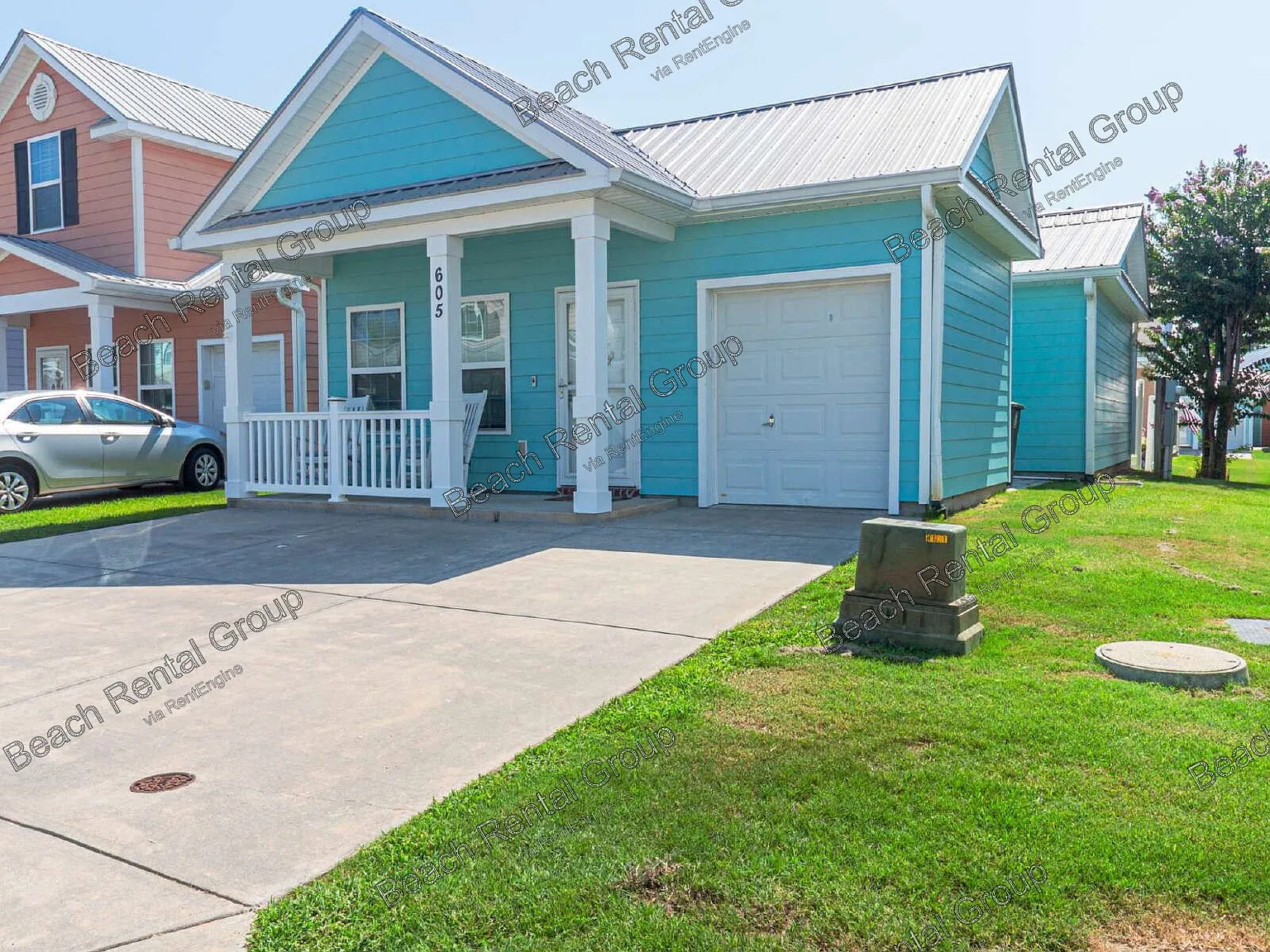 3 bed, 2.5 bath, 1600 sqft, $2,225 — Photo 2