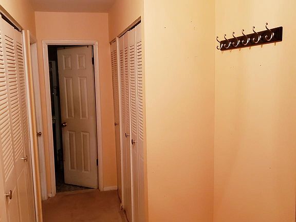 4th image of 6141 Leesburg Pike APT 208