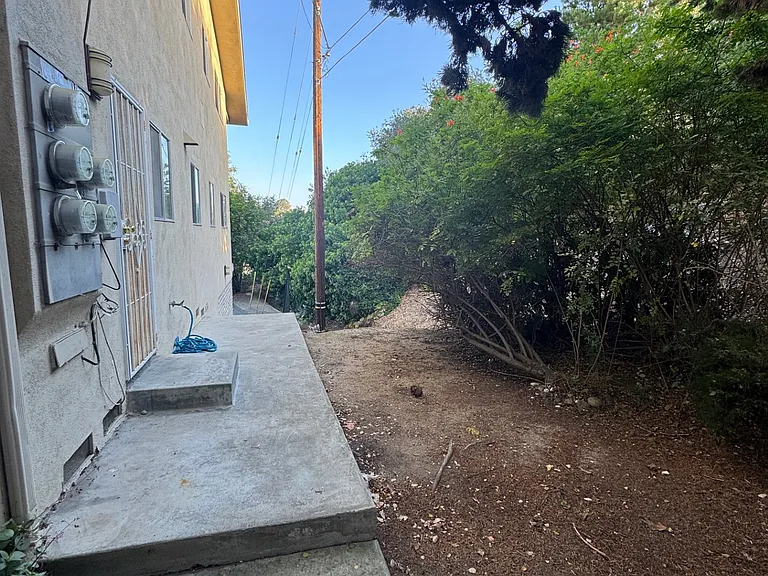 151 Vera Cir #151 — Photo 14