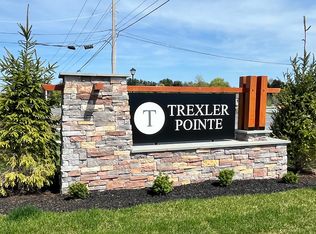 8342 Alexander Ct, Breinigsville, PA 18031