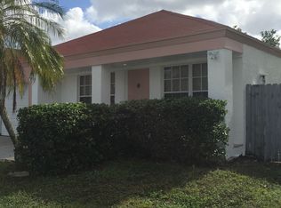 1000 SW 85th Ave, Pembroke Pines, FL 33025