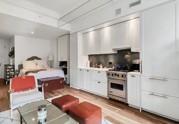 2nd image of 93 Worth St Suite 503