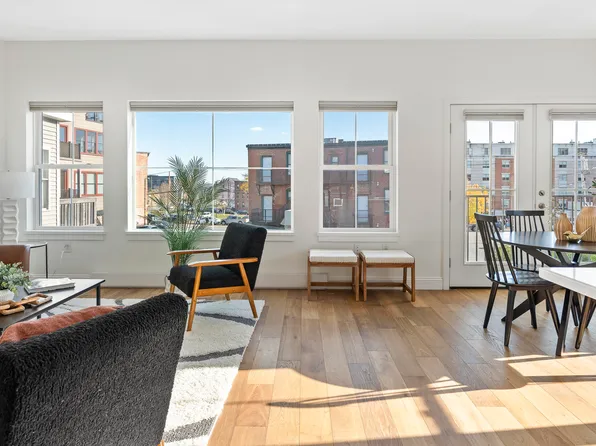 148 Newbury Street #2, Portland, ME 04101