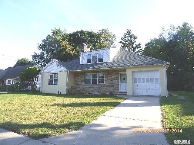 2nd image of 488 Rutland St