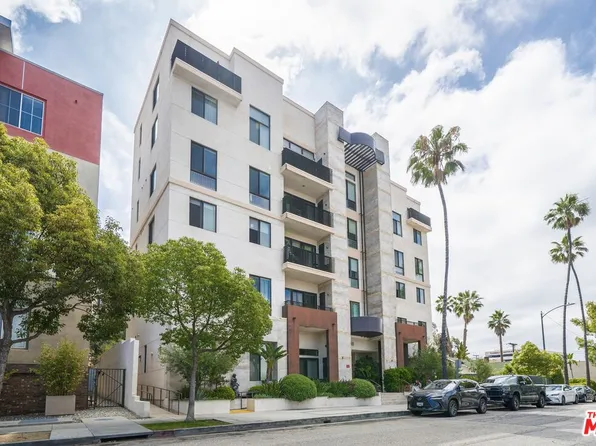 118 S Kenwood St #105, Glendale, CA 91205
