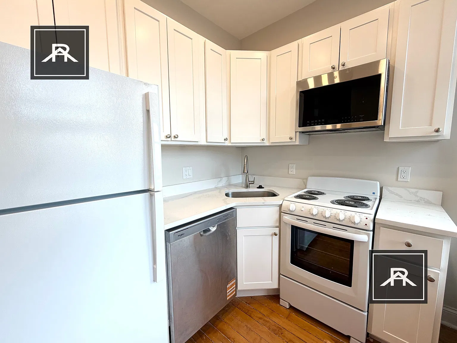 1222 Commonwealth Ave — Photo 2