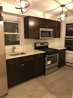 Rented by Bouklis Group | media 1