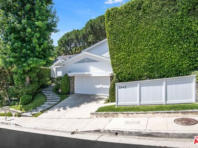 2445 Banyan Dr, Los Angeles, CA, 90049