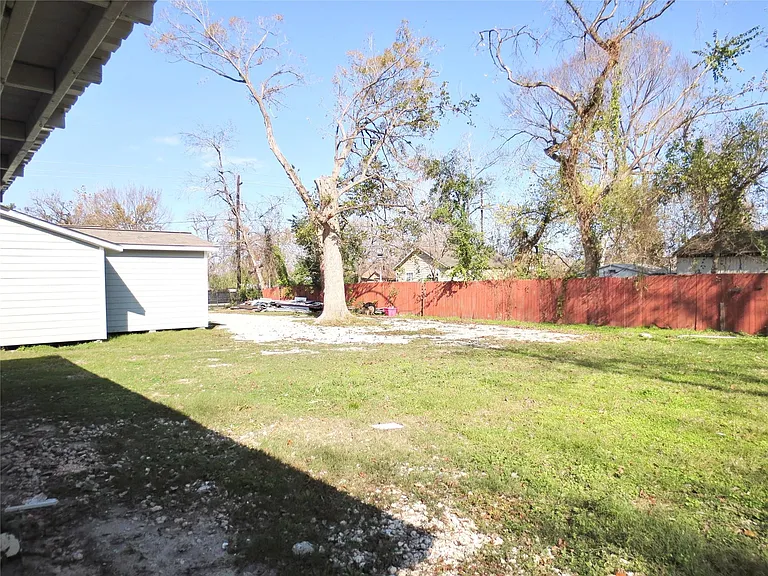 2204 Parker Rd #B — Photo 9