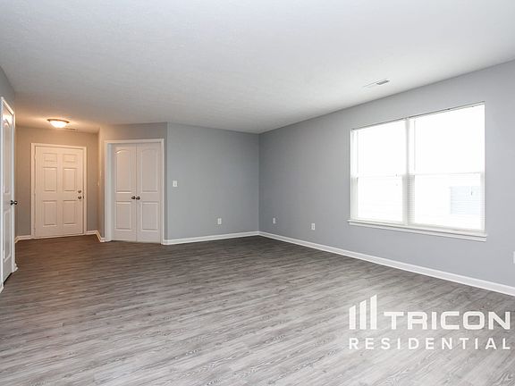 3rd image of 7310 Mosaic Dr