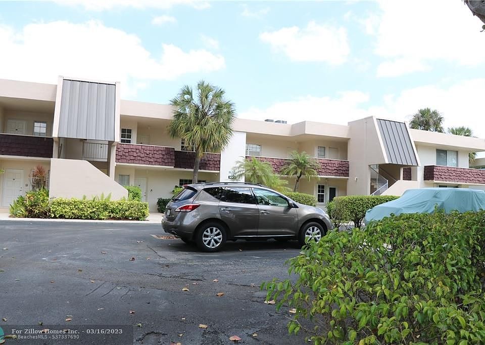 Palm Aire Country Club Fairways Apartments Condominiums Pompano Beach