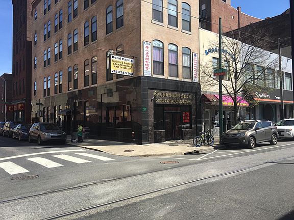 2nd image of 217 N 11th St APT 202B