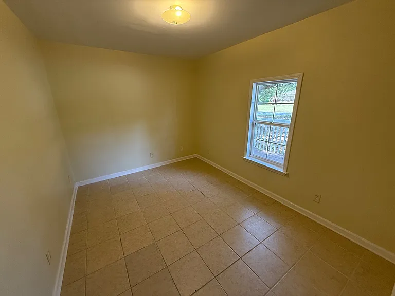 5011 Highcrest Dr — Photo 12