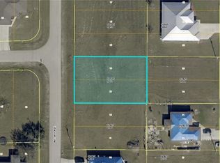 1011 NE 4th Ave, Cape Coral, FL 33909