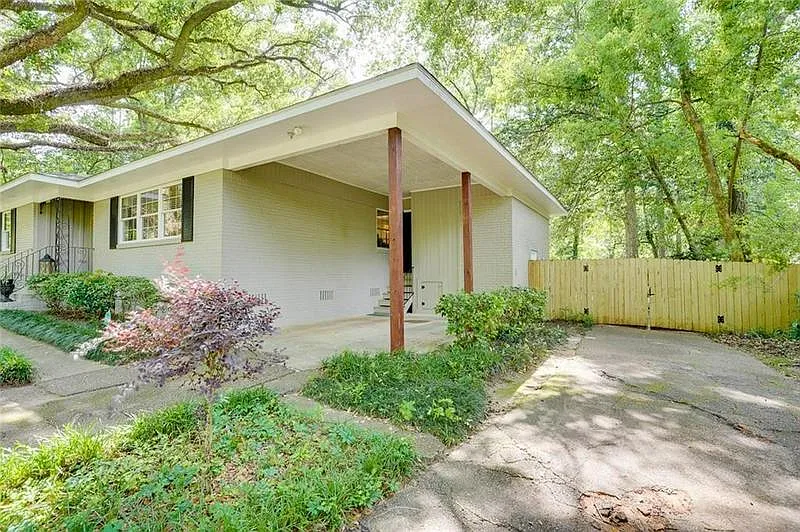 266 Jackson Dr — Photo 4