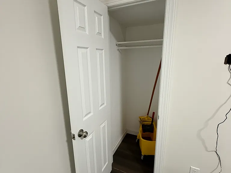 128 Campbell Ave #2 — Photo 10