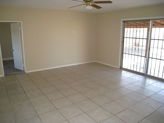 2nd image of 3008 W Mandalay Ln