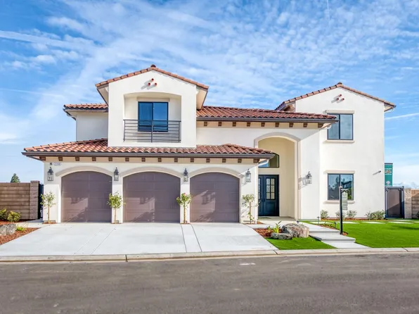 2266 E Bogey Way, Fresno, CA 93730