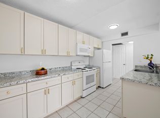 5190 E Sabal Palm Boulevard #209, Tamarac, FL 33319
