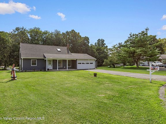 2nd image of 33 Viewmont Road