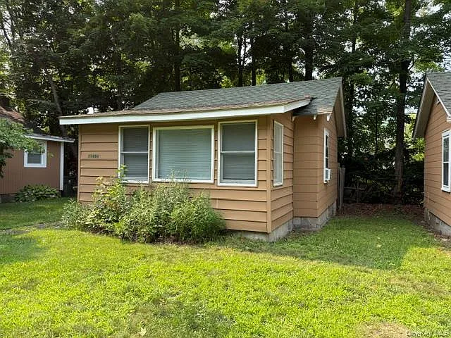 1149-2 State Route 17A — Photo 1
