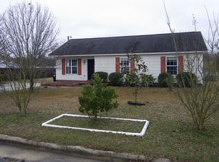 104 Shadow Bend Ln, Selma, NC 27576