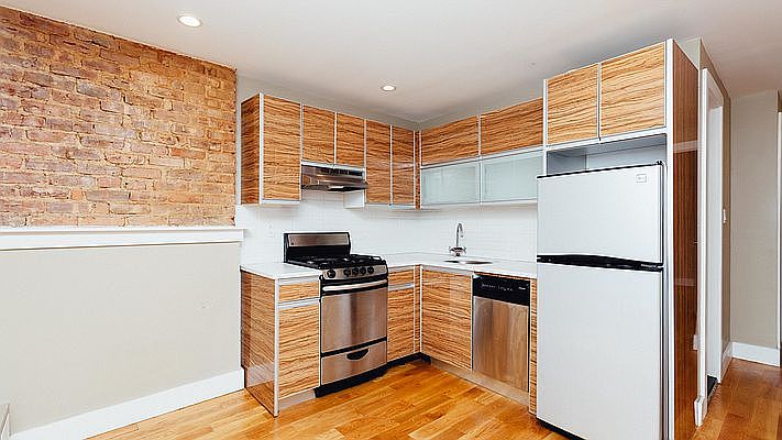 1st image of 298 Gates Ave APT 4F