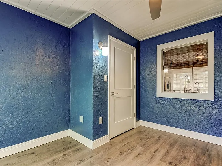 2673 Sabal Springs Cir #201 — Photo 11