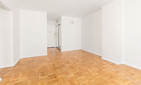 3rd image of 411 E 53rd St APT 7F