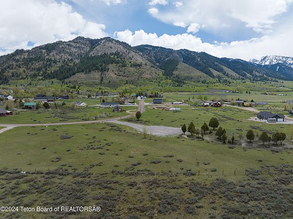 4th image of LOT 12 Ponderosa Cr