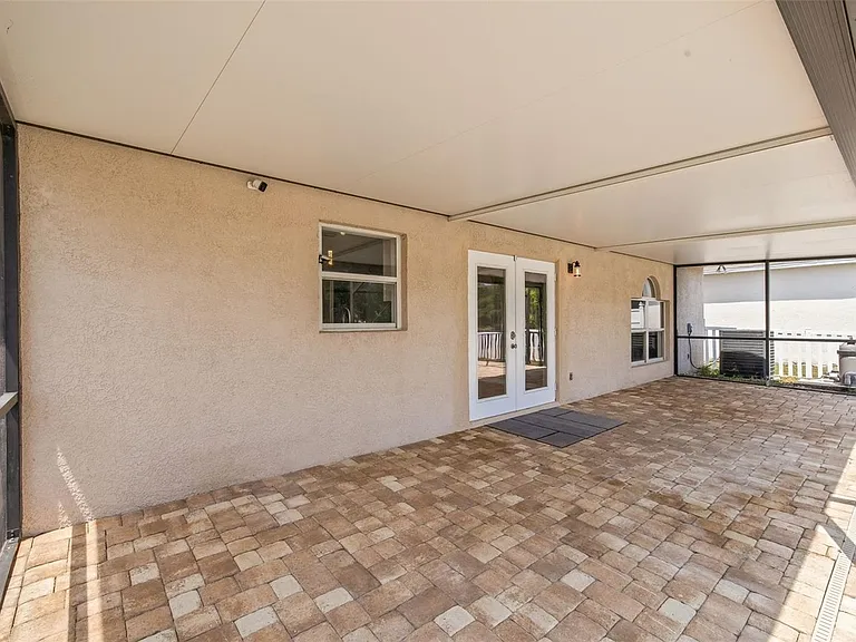 6322 Gondola Dr — Photo 21