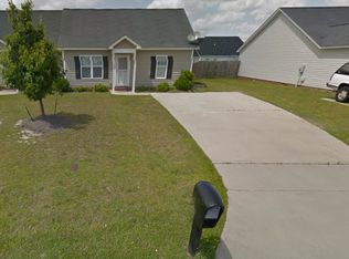 1125 Price Dr #B, Greenville, NC 27834