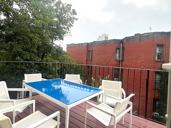 5th image of 219 Cumberland St #4