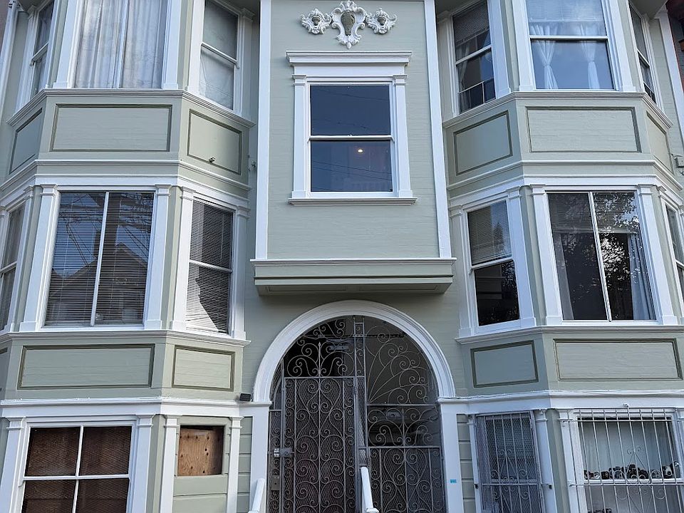 1st image of 1015 Noe St
