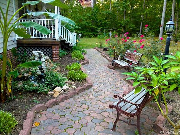 2nd image of 17283 Burchett Ln