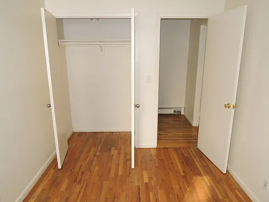 Rented by Bohemia Realty Group | media 18