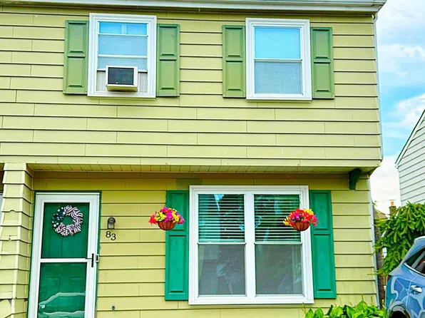 83 Dewsbury Ln, Quakertown, PA 18951