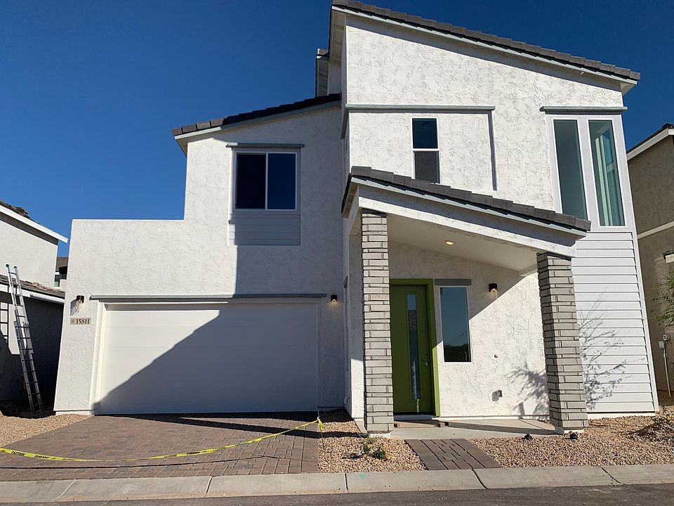 Welcome home to a Modern 4bed/2.5 bath 2000sqft New Home!