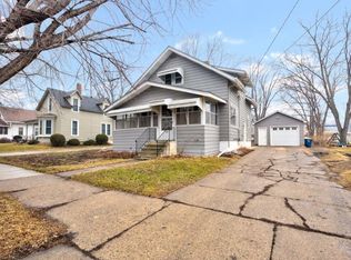 419 Shumway Ave, Faribault, MN 55021