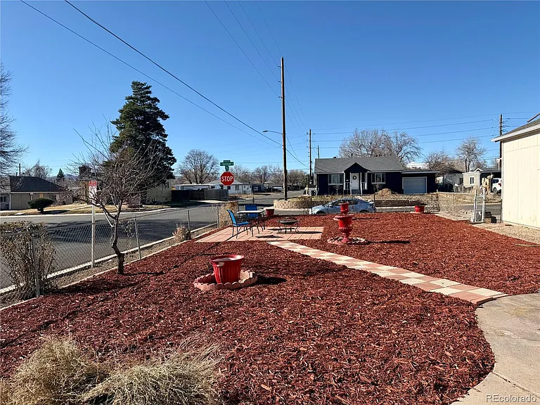 4095 W Arizona Ave — Photo 22