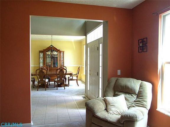 5th image of 7661 Eagle Trace Dr